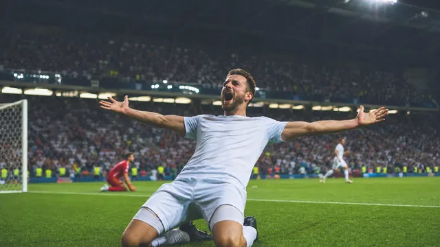 أخطر المهاجمين وهدّافي الملاعب